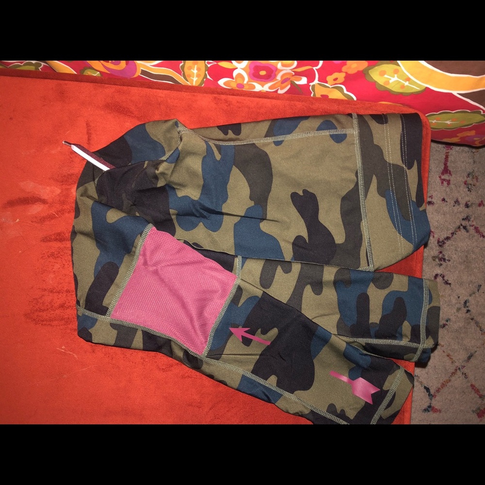 Camo workout tight